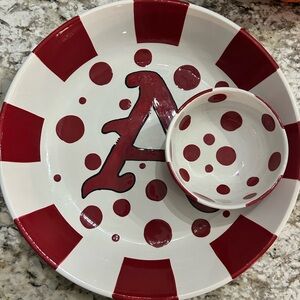 Arkansas Razorbacks Red and White Polka Dot chip and dip Set (new)
